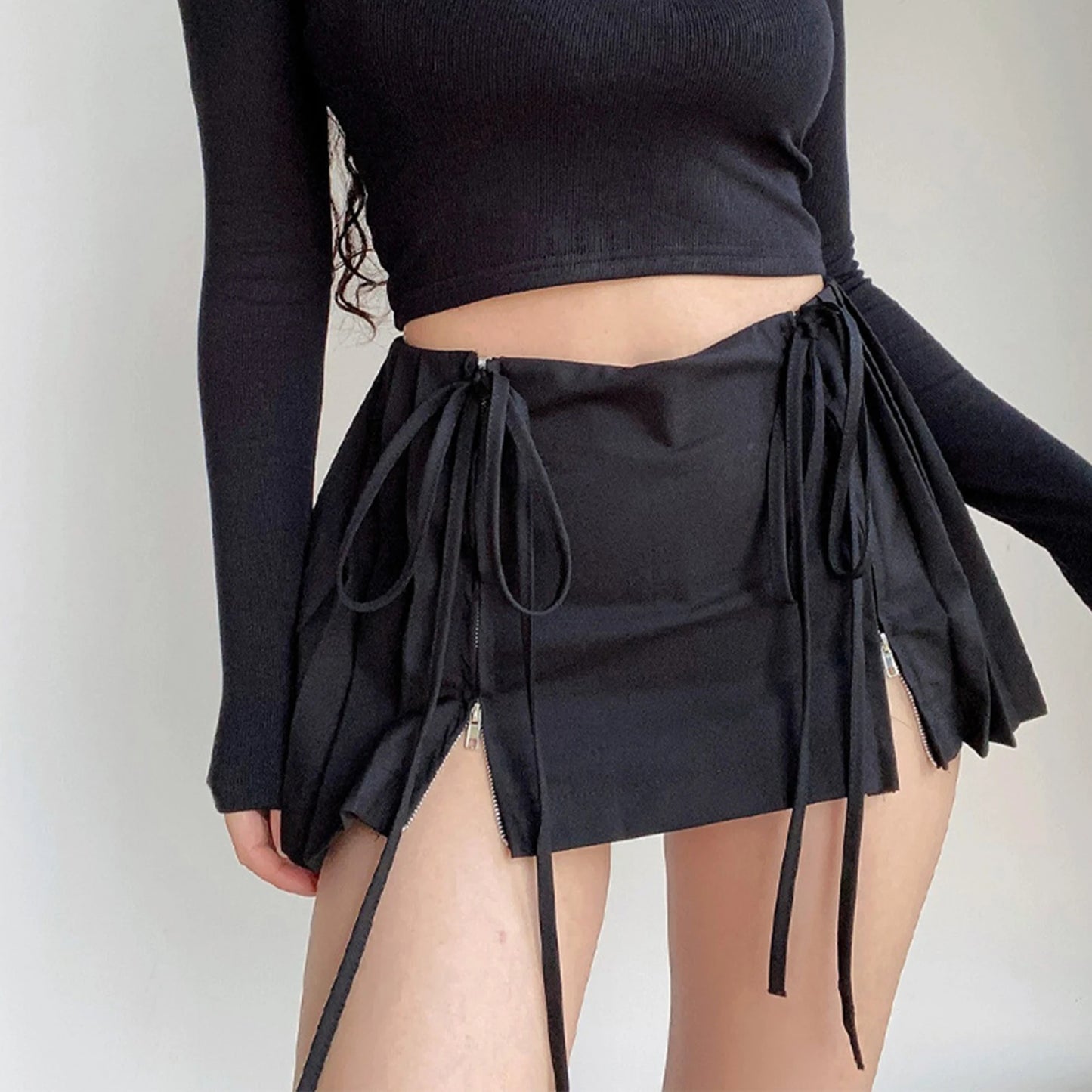 Women Sexy Pleated Skirts Zipper Split Y2K Pleated Mini Skirt Retro Lace Up European Simple Streetwear Girls Half Skirt